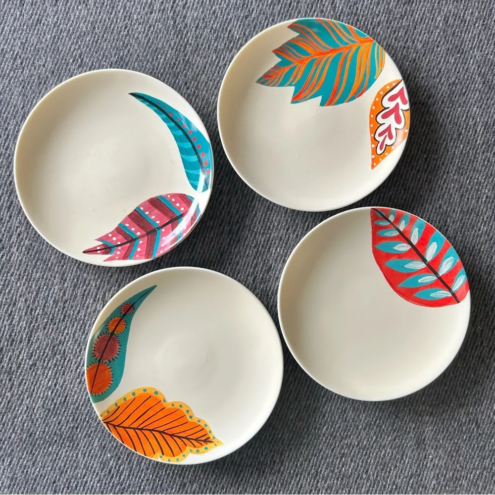 PAPER SOURCE ‘16 4-pcs Leaves Feathers Coll Hand-painted Matte Plates #0310267